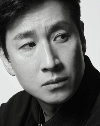 lee sun kyun