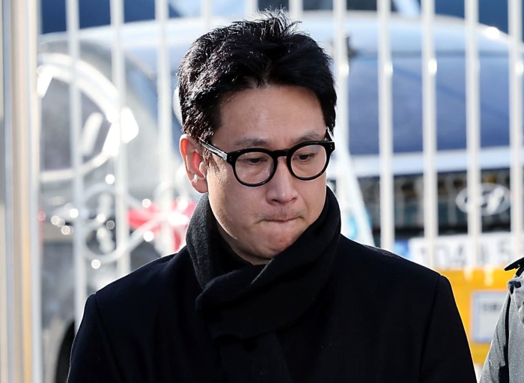Before Lee Sun-kyun, Various Stars Tried to Take Their Own Lives after Drug Scandals 