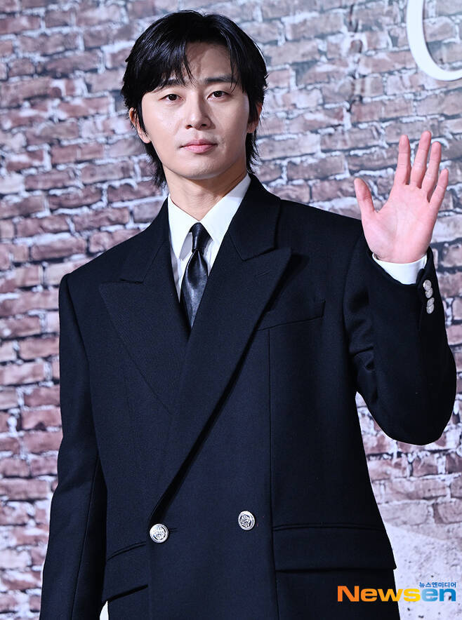 park seo joon