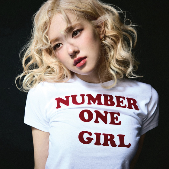 Blackpink rose number one girl
