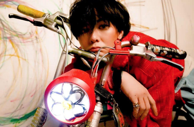 The effect G-Dragon has created with Power is proven by the numbers.