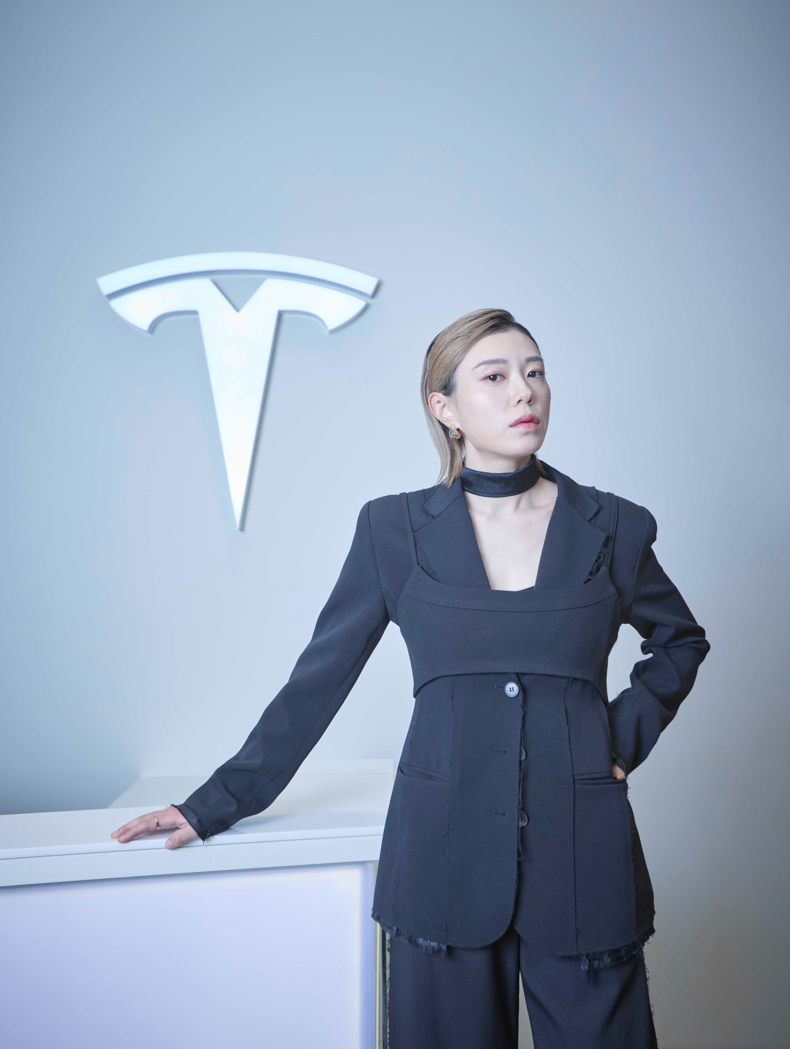kim yeji tesla