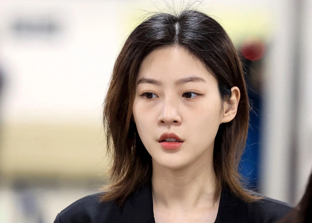 Kim Sae‑ron debt
