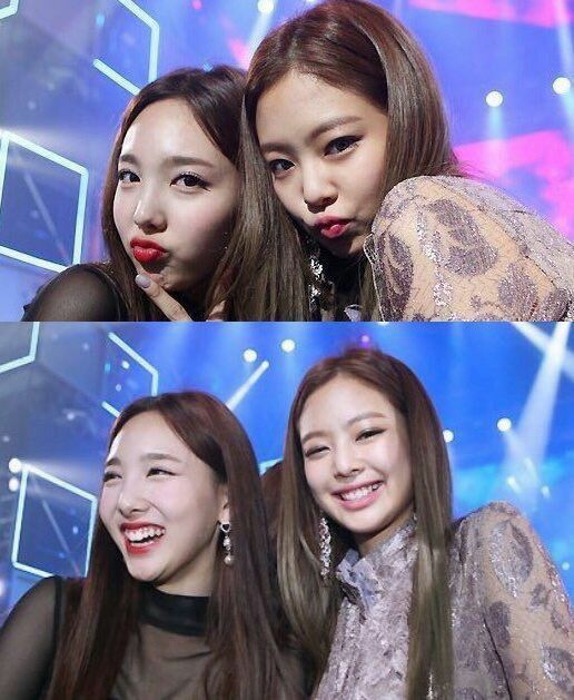 Nayeon copying Jennie